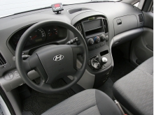 Фото Hyundai H-1  №17